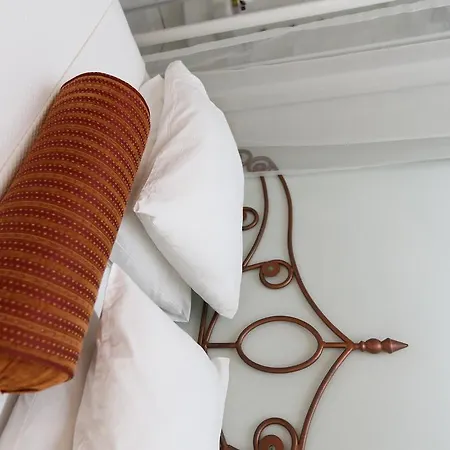 Noble House Galata Bed & Breakfast 3*