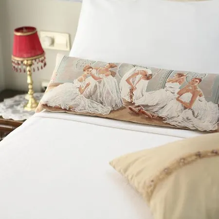 Noble House Galata Alojamento de Acomodação e Pequeno-almoço 3*