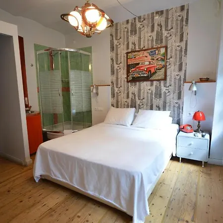 Noble House Galata 3*